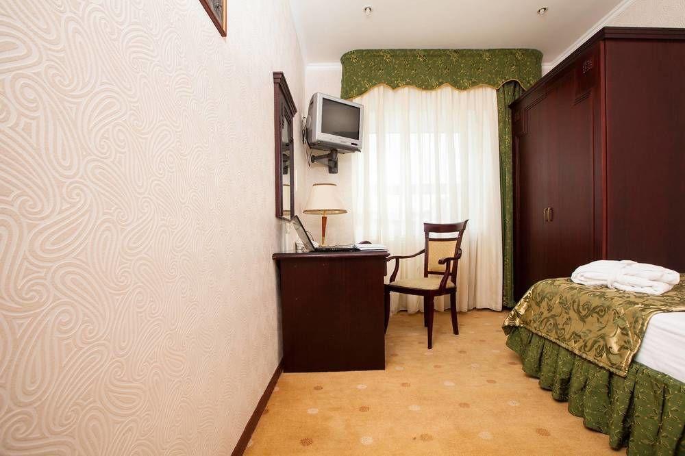 "Rush Hotel" أستانا المظهر الخارجي الصورة